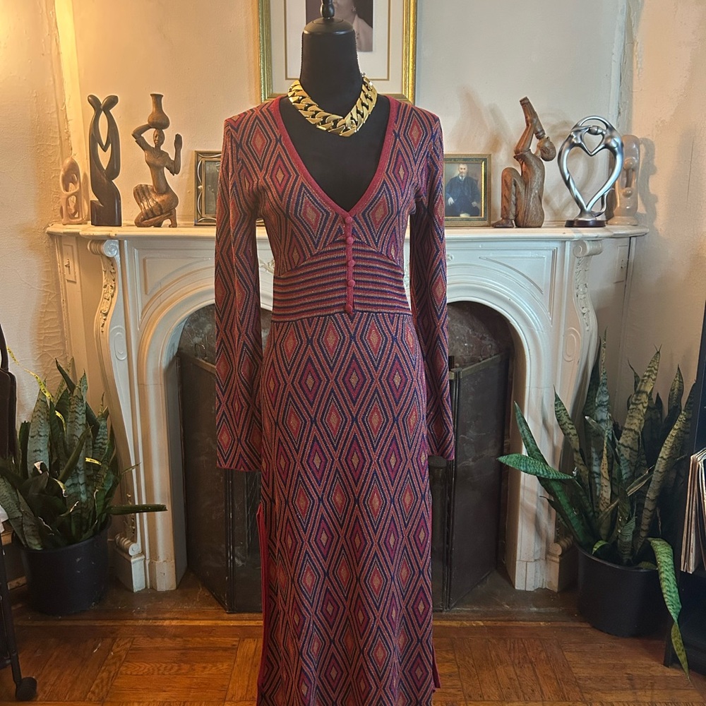 Elegant Geometric Patterned Dress